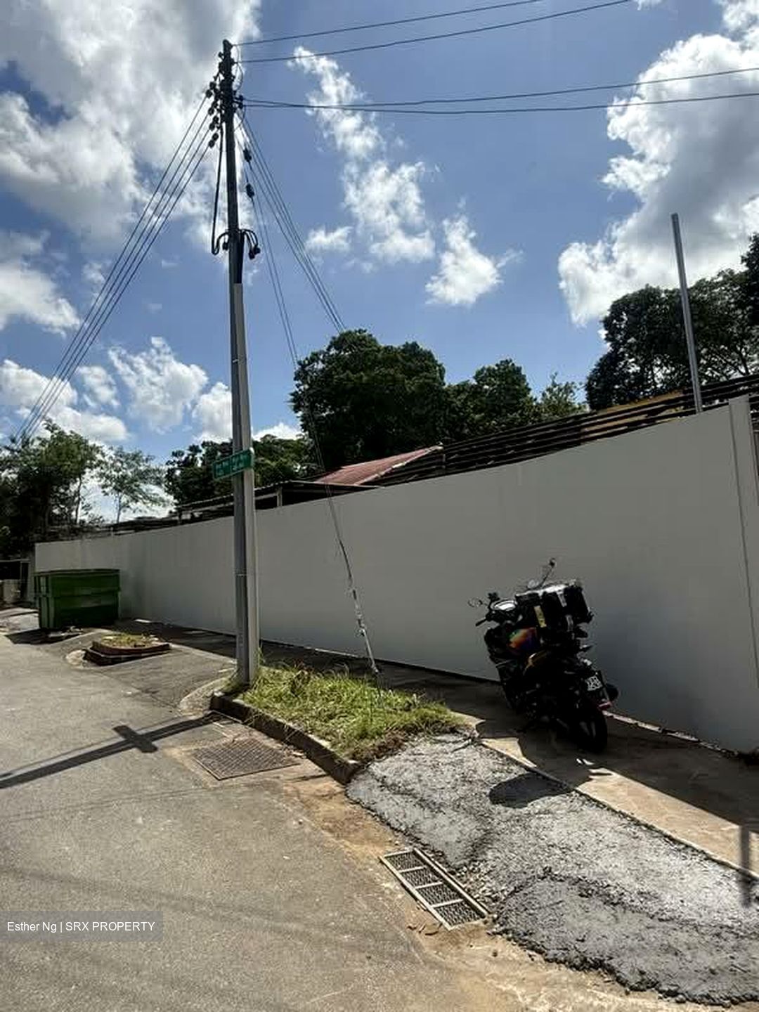 Mandai Garden (D26), Terrace #593886471